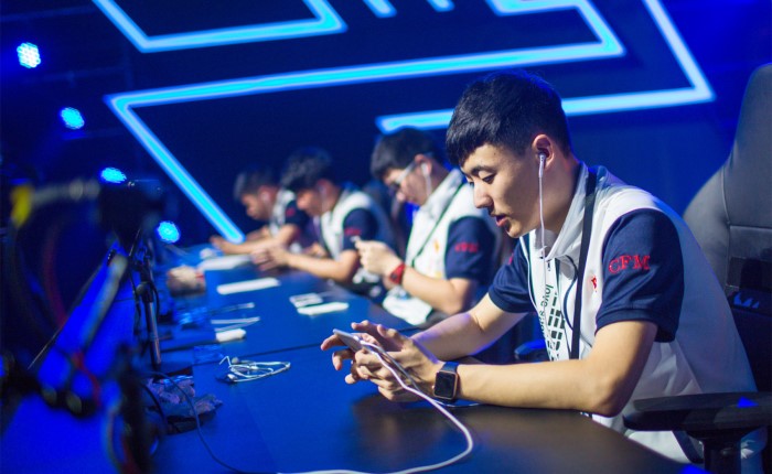 到主导的翻 到主导的翻